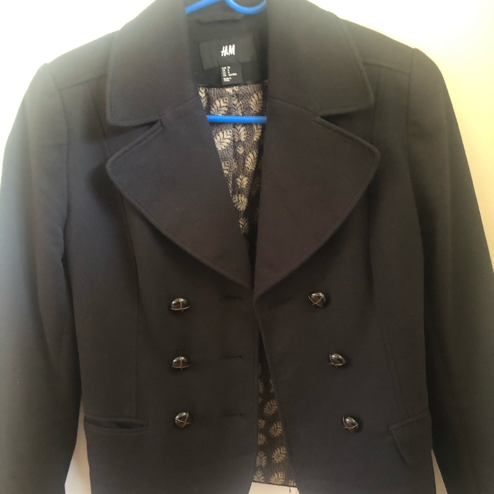 Women’s black cotton and polyester blazer